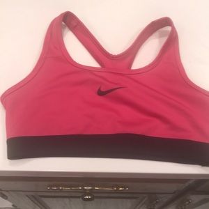 Girls Nike racerback bra